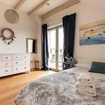 Apartment The Blue Doors By Bookinghost Gdansk
