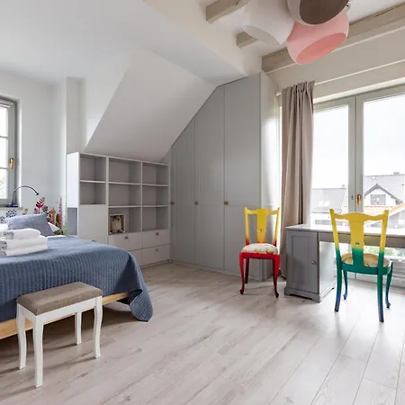 The Blue Doors By Bookinghost *