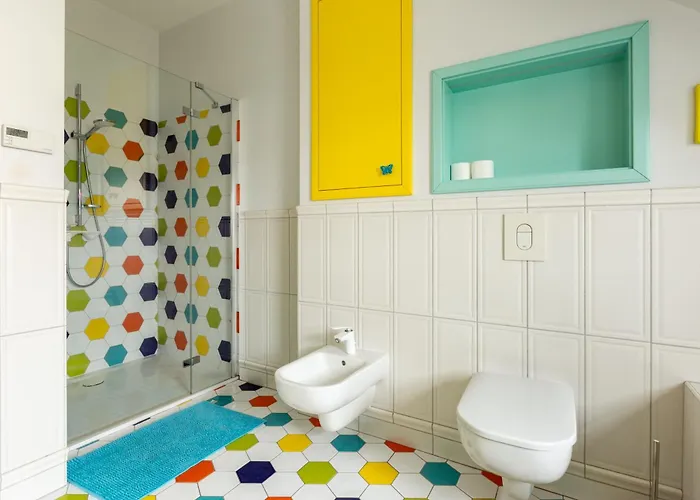 The Blue Doors By Bookinghost Apartment *