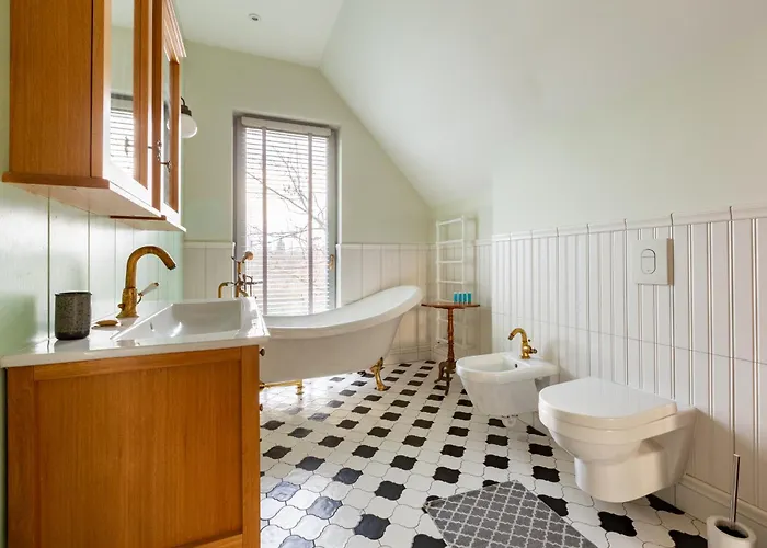 The Blue Doors By Bookinghost *