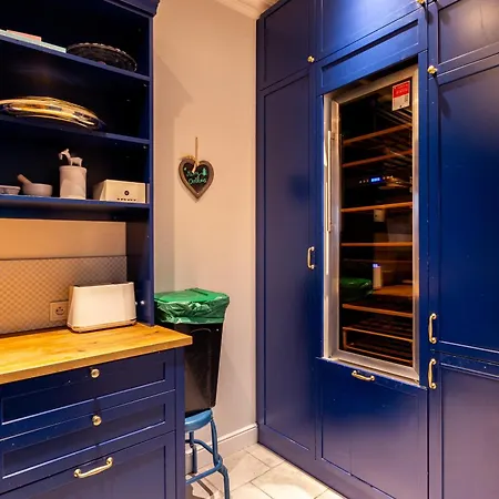 The Blue Doors By Bookinghost