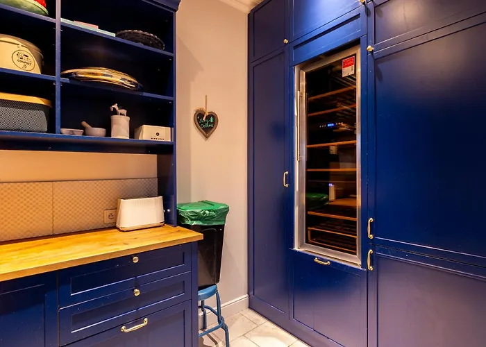 The Blue Doors By Bookinghost